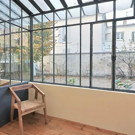 Sc7 - Zen - Center - Veranda - Train A 100 M Apartmán